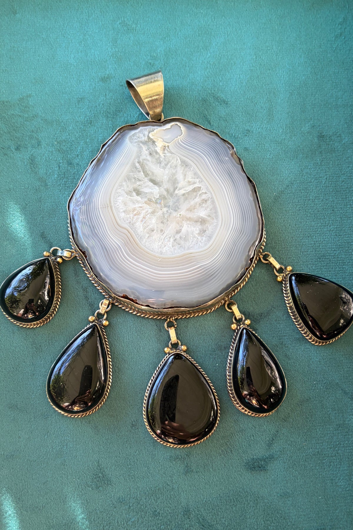 Agate + Onyx Drops