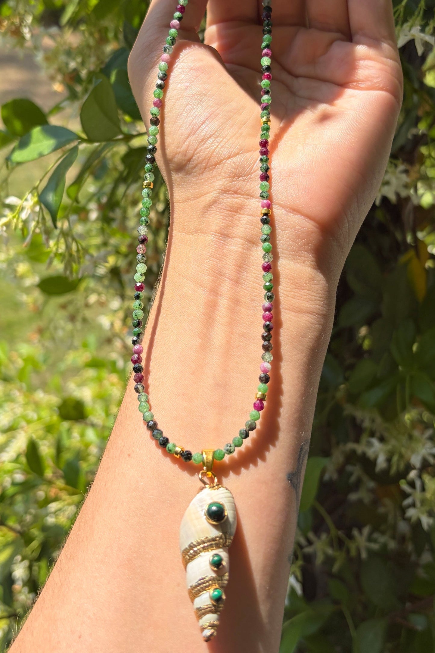 Ruby Zoisite + Shell