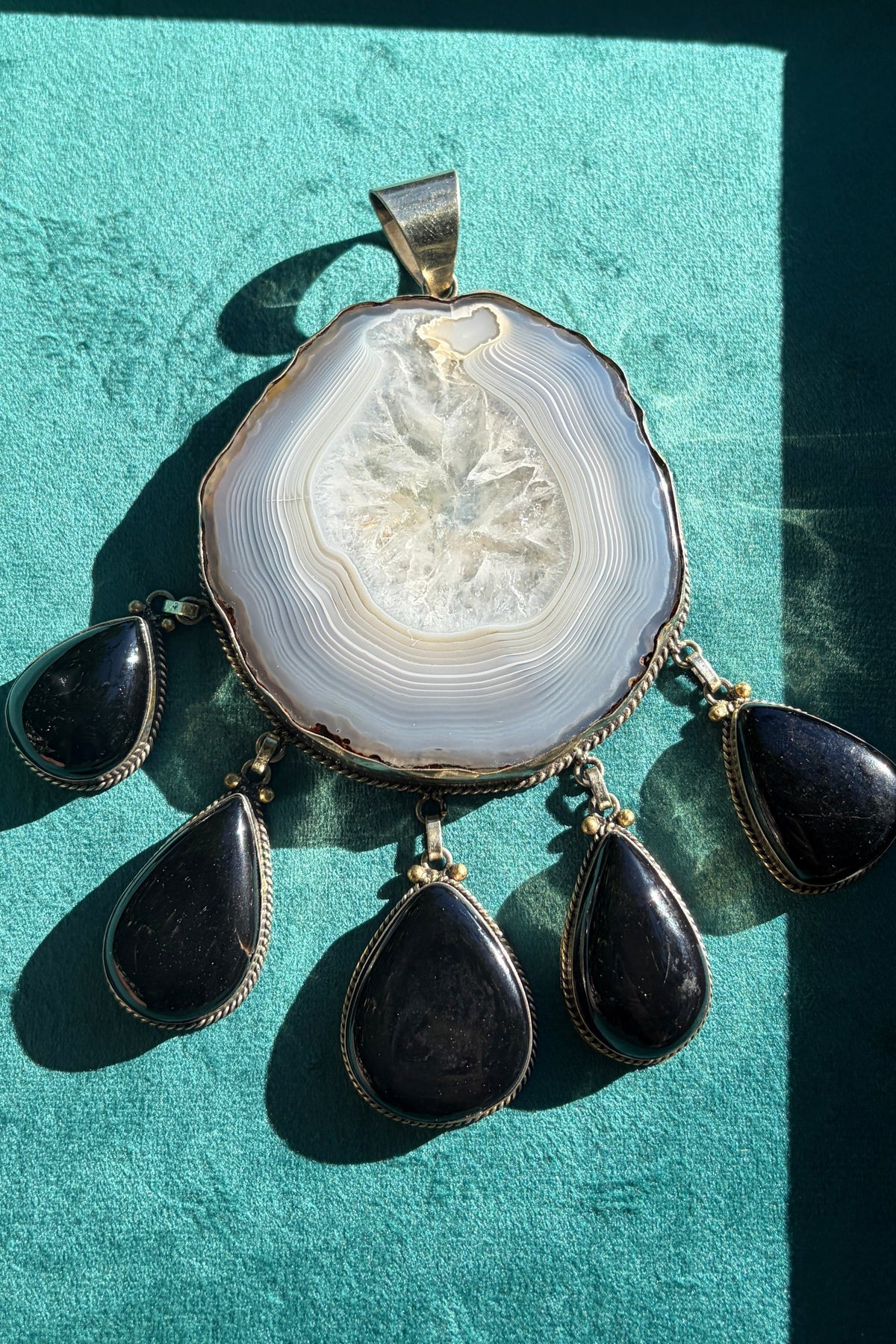 Agate + Onyx Drops
